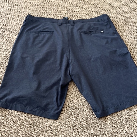 Travis Matthews, dark gray shorts - Picture 4 of 5